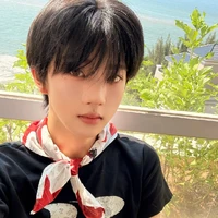 Trương Hàm Thụy(T)