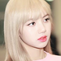 Lisa(cô)