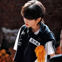 Tả Kỳ Hàm -Cậu