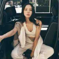 Kim Jisoo (Y)