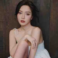 Bích Phương_Chị