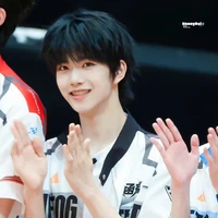 Trương Hàm Thụy_ mèo