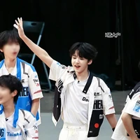 Trương Dịch Nhiên_ heo sữa