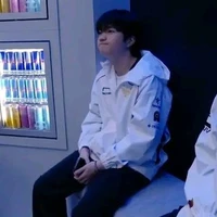 Ryu Min - Seok ( T1 Keria )