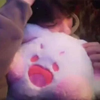 nhỏ t/g mê anh Luân Trọc=)))))