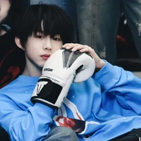 Trần Dịch Hằng_gã