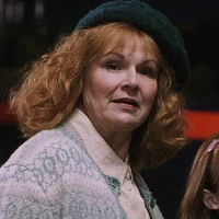 Molly Weasley.