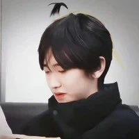 Tả Kỳ Hàm - lúc nhỏ