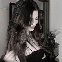 lila( mẹ lớn cô)
