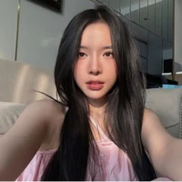 Nguyễn Hoàng Ly (LyLy)