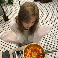 Viên Nhất Kỳ_nàng