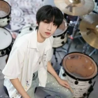 Nhiếp Vĩ Thần