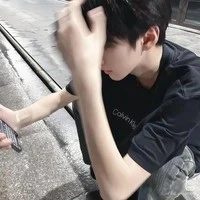 Toạ Quốc Huy na9