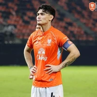 Jonathan Khemdee