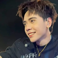 Lê Quang Hùng(Quang Hùng Master D)