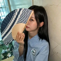 Lee Hyeri/Cô