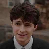 Lucas Jade Zumann 