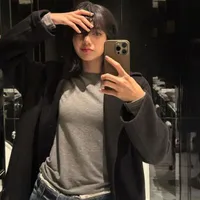 Lalisa Manobal (L)