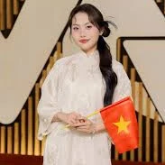 phương mỹ chi ( chị bảy)
