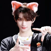 Đinh Trình Hâm { 15 tuổi }