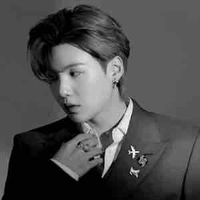 Min Yoongi(hắn)