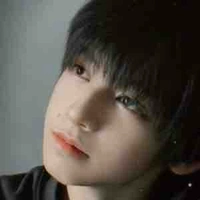 Dương Hàm Bác 