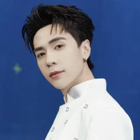 Lê Quang hùng (phone)