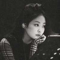 kim jennie (em)