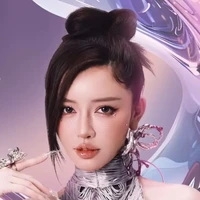 Bích Phương__Người già nhất băng đảng :)