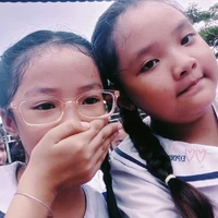 hai người bạn thân chỉ có Phương Thảo