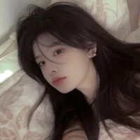 Phạm Vũ Như Hiền_ bạn thân của Thư