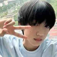 Trương Quế Nguyên[gã/along]