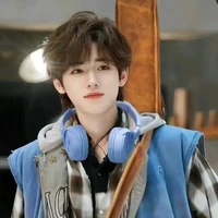 Tống Á Hiên_quản lý