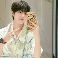 Trương Trạch Vũ_ em