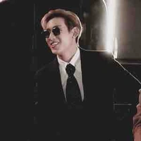 Quân Bỉ Mạch Khắc Bối Uẩn ( Cậu tư )