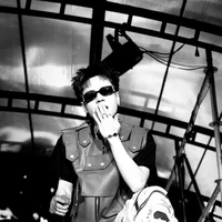 Lê Quang Hùng - Phone