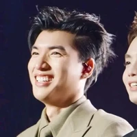 Trần Minh Hiếu( hiếu thứ 2 )