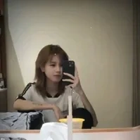 #LyTuyetNgan