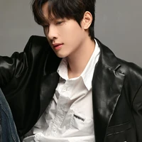 Triển Trí Vỹ_Alpha~Anh