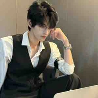 Lee YongHyuk-ba em