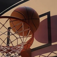 Tg mê chơi bóng rổ