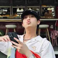 Chimon (Wachirawit Ruangwiwat)