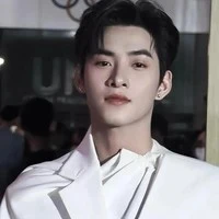 Huỳnh Hoàng Hùng-Gemini Hùng Huỳnh