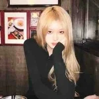 Hồ Tuệ Lâm_bff nữ9