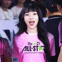 Ngân Mỹ lúc 7 tuổi