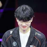 Thầy dạy toán kiêm chồng tg😋