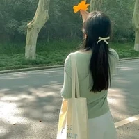 Lâm Nhược Tuyền_bạn thân nu9