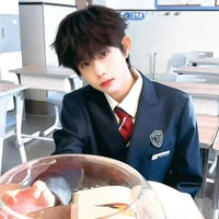 Trần Dịch Hằng