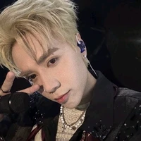 🐼  𝘋𝘰𝘮𝘪𝘬  🐟