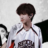 Tả Kỳ Hàm_cậu_